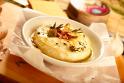 assets/Uploads/_resampled/04-Queso-camembert-con-ajo-pimienta-y-romeropp-SetWidth124.jpg